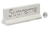 Mini Materials 1:12 Scale Jersey Barrier "SS26 - Grey" SU27299