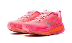 Vomero 18 WMNS "Digital Pink Hyper Orange" HM6804 602