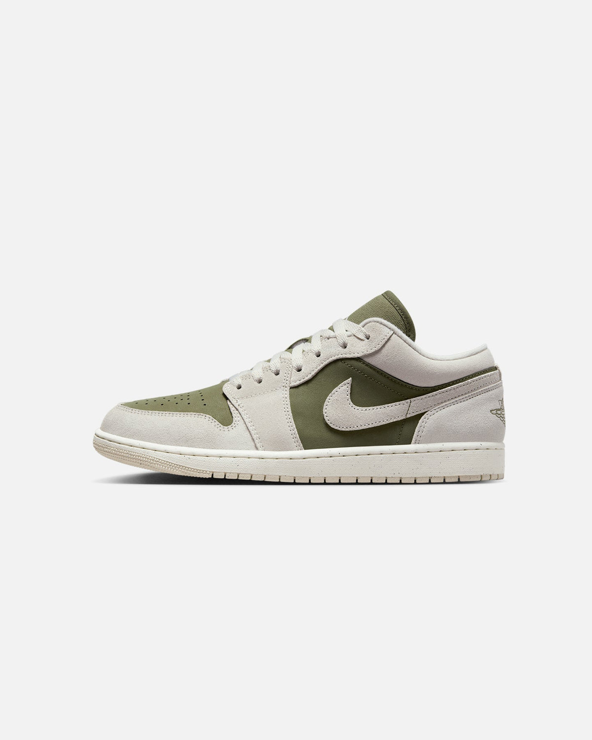 Air  1 Low SE Medium Olive