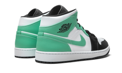 1 Mid "Island Green" 554724 132