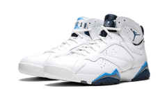 7 Retro "French Blue" 304775 107