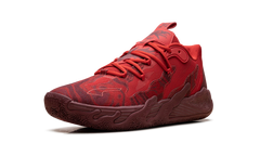 MB.03 Low "Team Bank Pack - Red" 310519 02