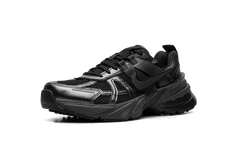 V2K Run WMNS"Black Anthracite" FD0736 001