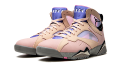 7 SE "Sapphire" DJ2636 204